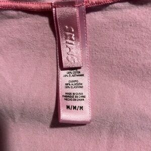 SKIMS LONG SLEEVE BUBBLEGUM PINK TOP